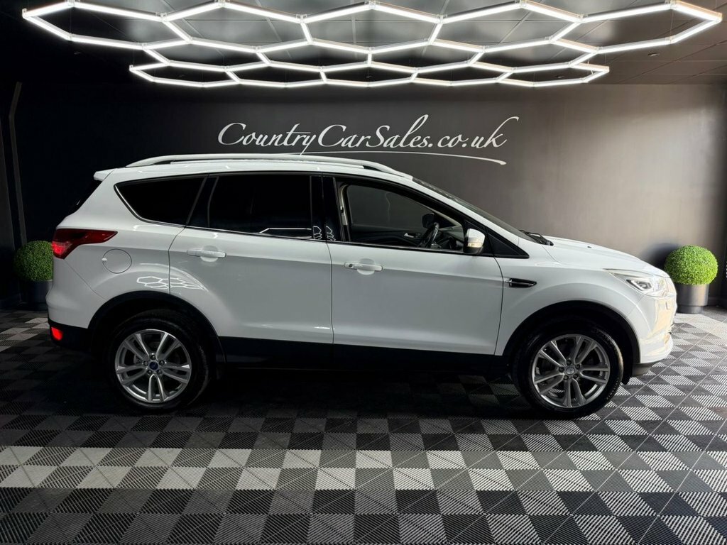Ford Kuga 1.5T Ecoboost Titanium X Suv Awd E LN16MYR White #2