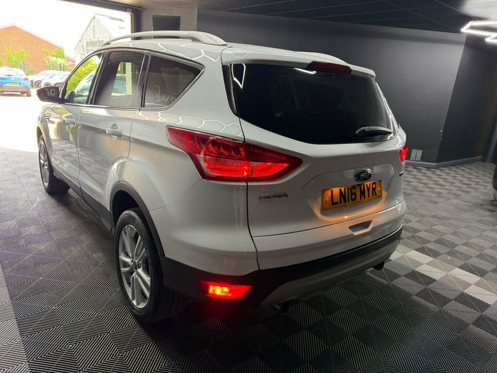 Ford Kuga 1.5T Ecoboost Titanium X Suv Awd E LN16MYR White #5