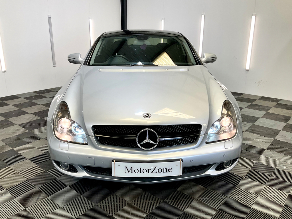 Mercedes-Benz CLS Saloon Silver #3