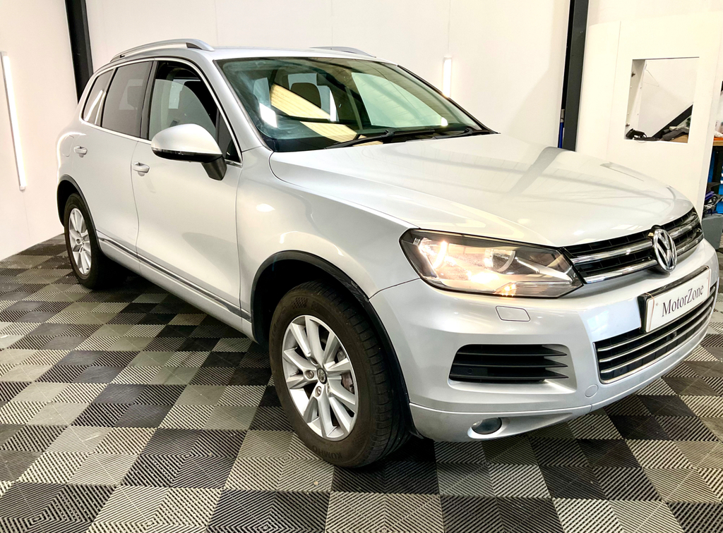 Volkswagen Touareg 3.0 Tdi V6 Bluemotion Tech Se Suv Tiptr Silver #2