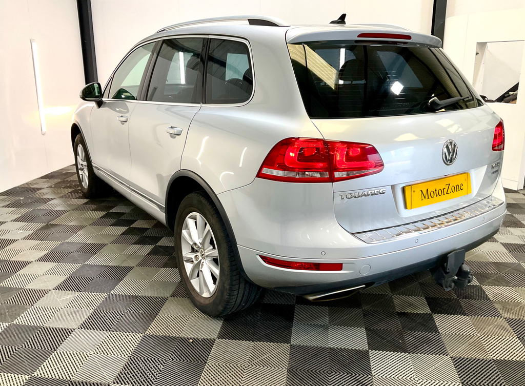 Volkswagen Touareg 3.0 Tdi V6 Bluemotion Tech Se Suv Tiptr Silver #5