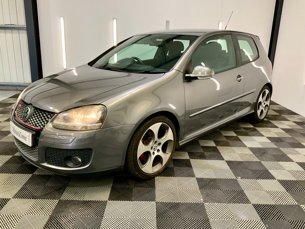Volkswagen Golf Sport Tdi 105Bhp Blue #4