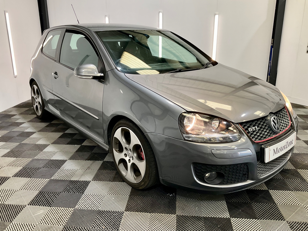Volkswagen Golf Sport Tdi 105Bhp Blue #3