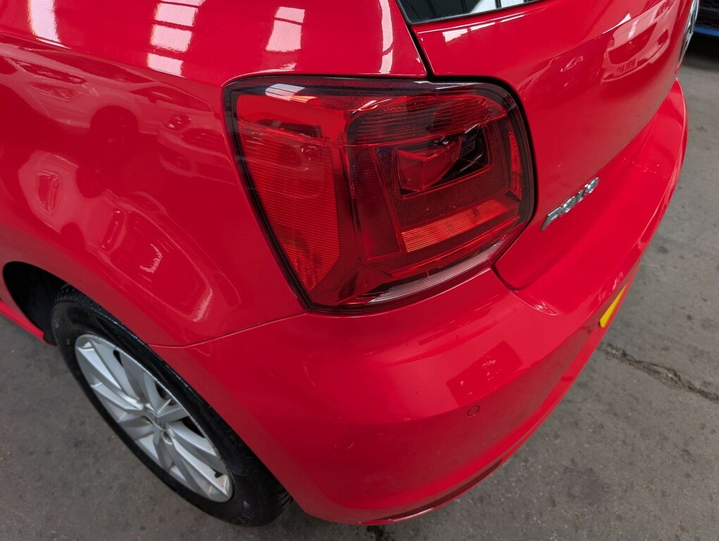 Volkswagen Polo  Black #7