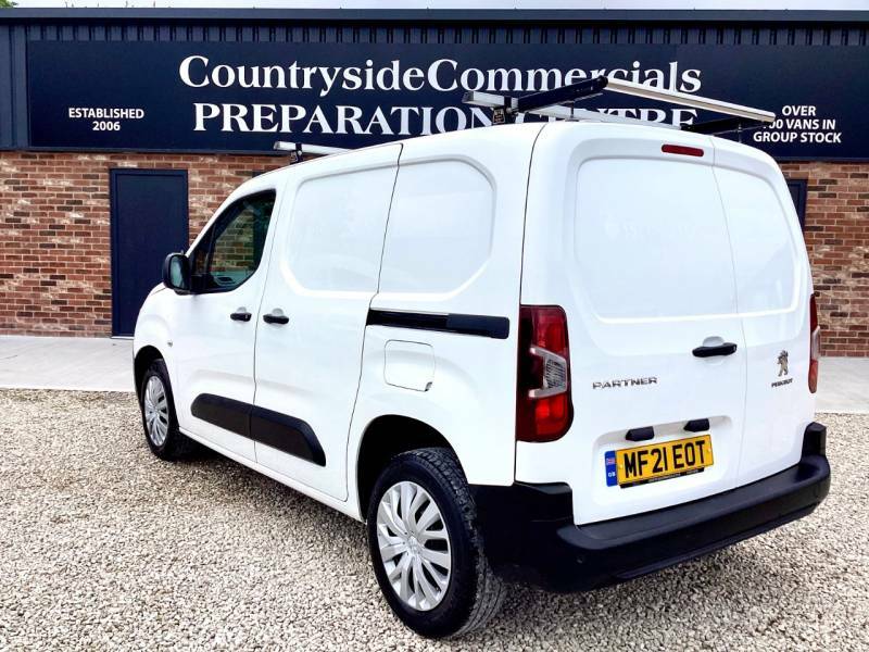 Peugeot Partner 1000 1.5 Bluehdi 100 Professional Van White #4
