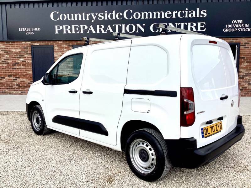 Vauxhall Combo 2000 1.5 Turbo D 75Ps H1 Edition Van White #4