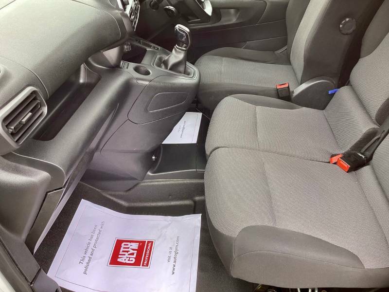 Peugeot Partner Panel Van 1.5 Bluehdi 1000 Grip Standard Panel Van White #9