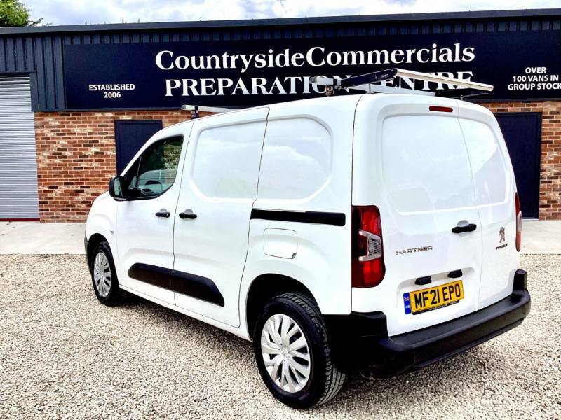 Peugeot Partner 1000 1.5 Bluehdi 100 Professional Van White #4