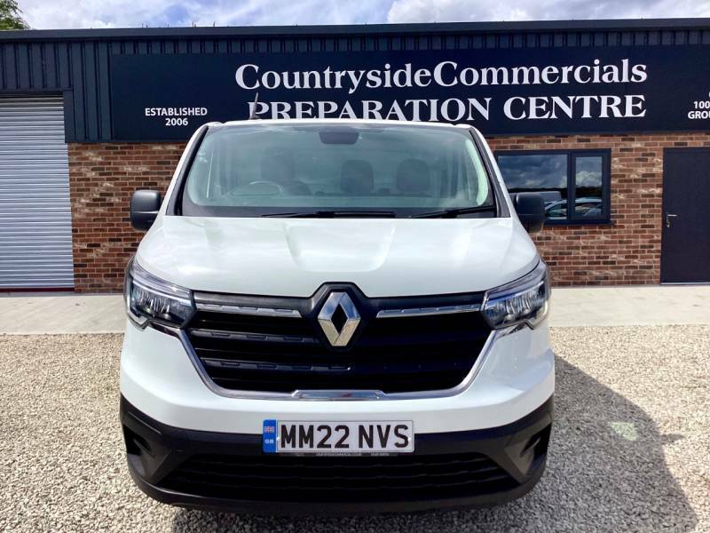 Renault Trafic Sl28 Blue Dci 130 Business Van - 2022 22 MM22NVS White #2