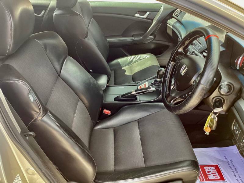 Honda Accord 2.2 I-dtec Es Gt Silver #6