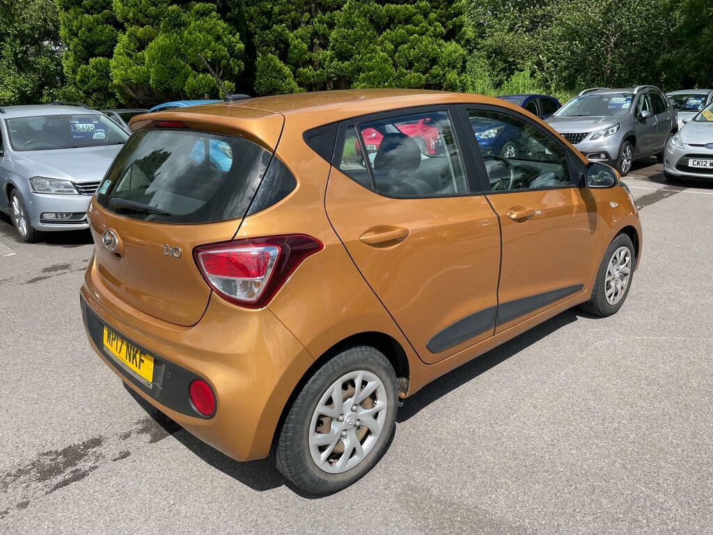 Hyundai I10 1.2 Se Euro 6 Red #3