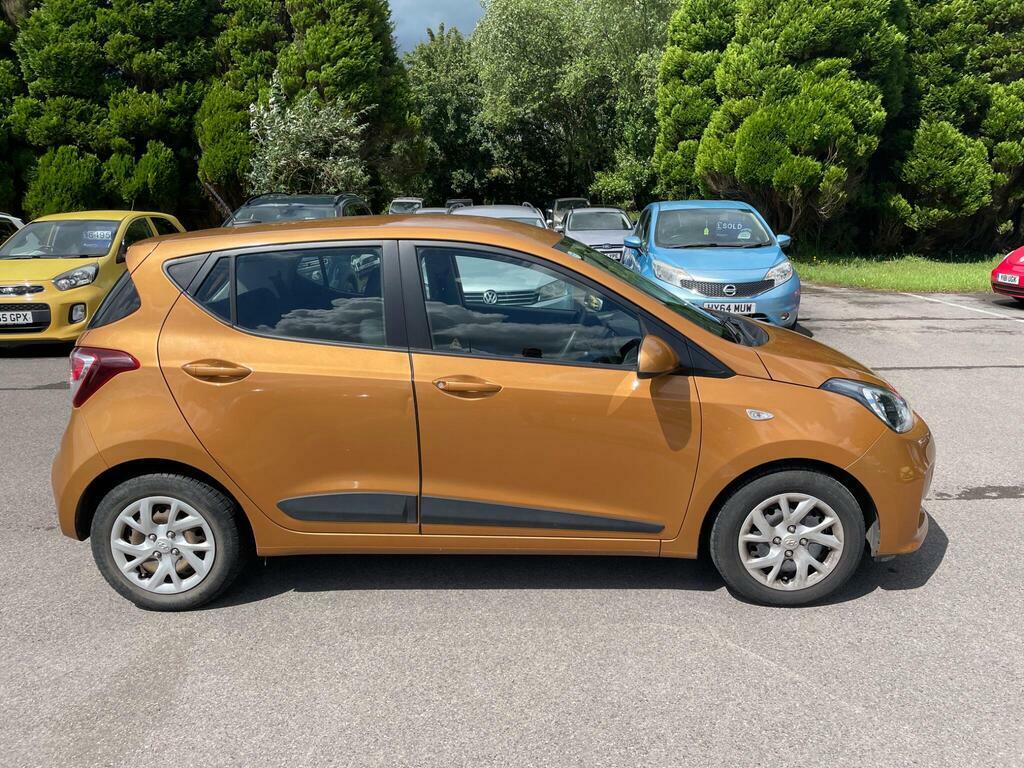 Hyundai I10 1.2 Se Euro 6 Red #2