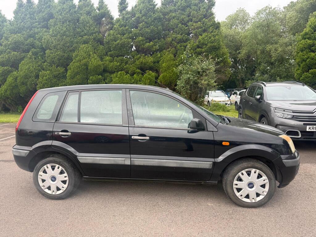 Ford Fusion 1.4 Tdci Style Climate Black #2