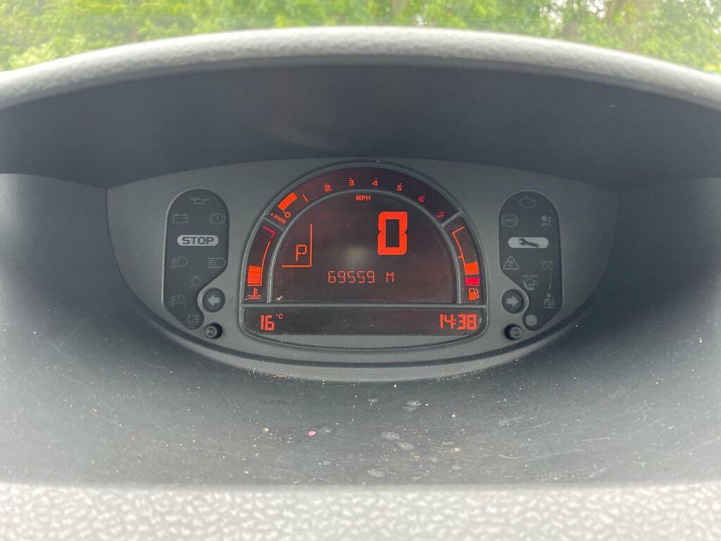 Renault Modus Dynamique Red #11