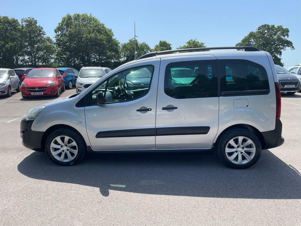 Peugeot Partner Tepee Outdoor White #7