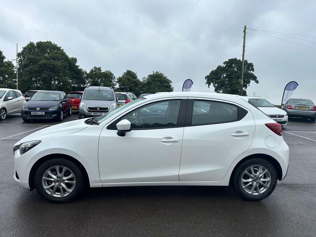 Mazda 2 1.5 Skyactiv-g Se-l Euro 6 S S White #2