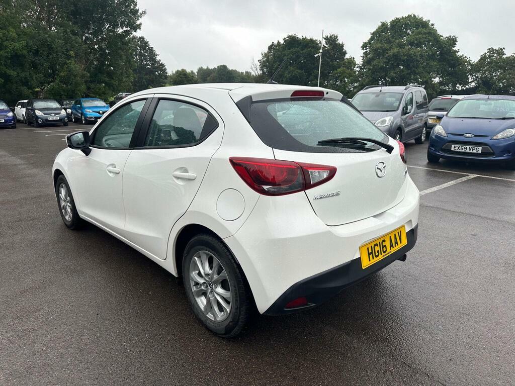 Mazda 2 1.5 Skyactiv-g Se-l Euro 6 S S White #3