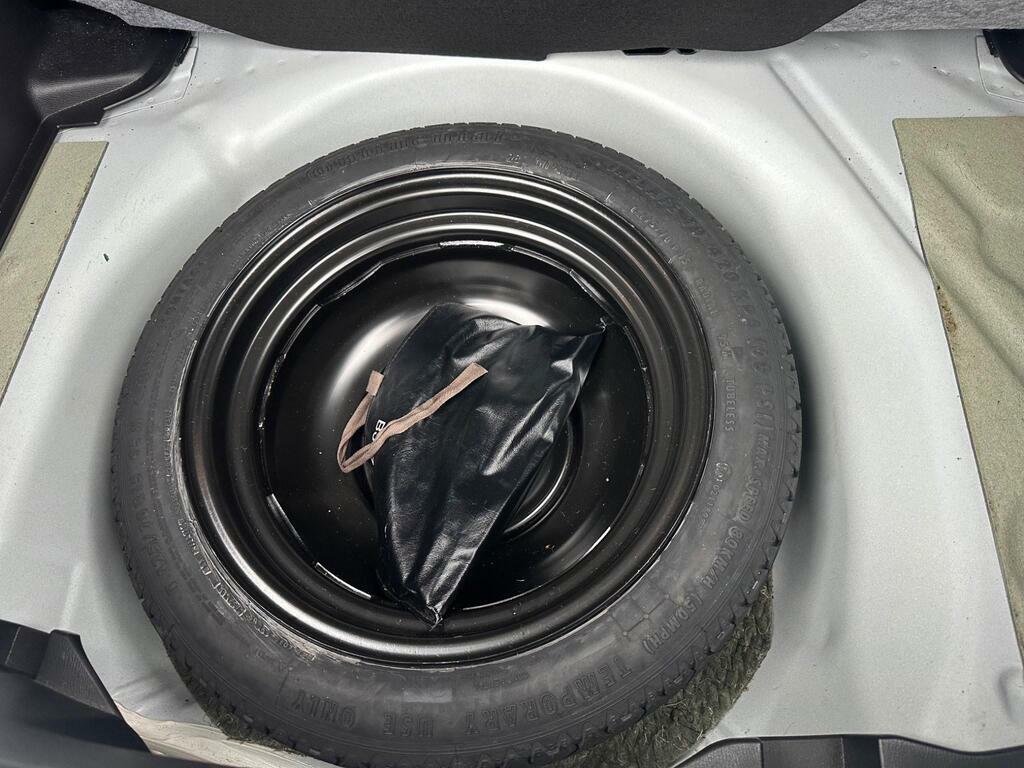 Mazda 2 1.5 Skyactiv D Sport Nav Hatchback Manu Red #23