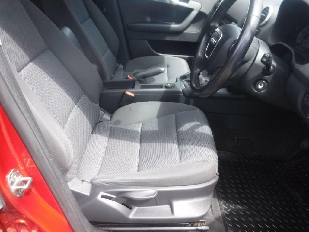 Audi A3 2.0 Tdi Se Sportback Euro 5 Ss Blue #41