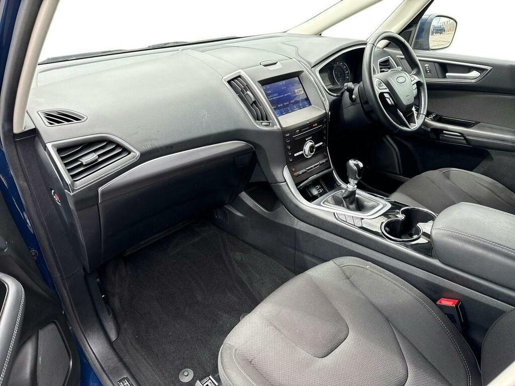 Ford S-Max 2.0 Ecoblue Titanium Mpv Euro 6 Blue #2