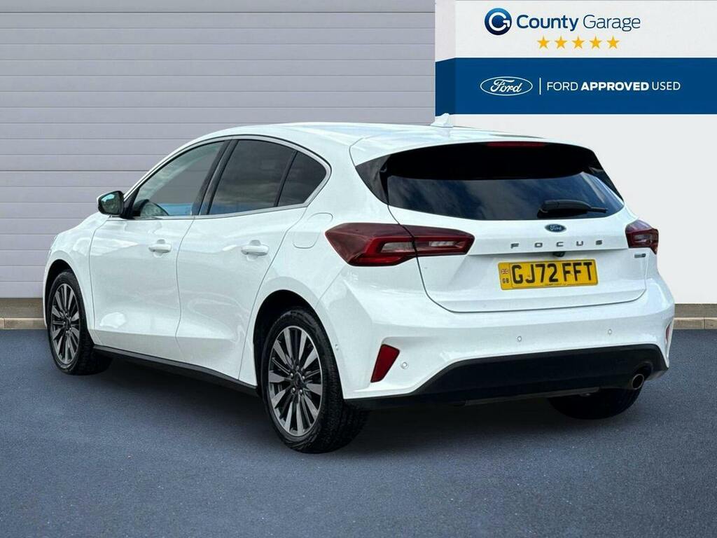 Ford Focus 1.0T Ecoboost Mhev Titanium Vignale Hatchback White #3