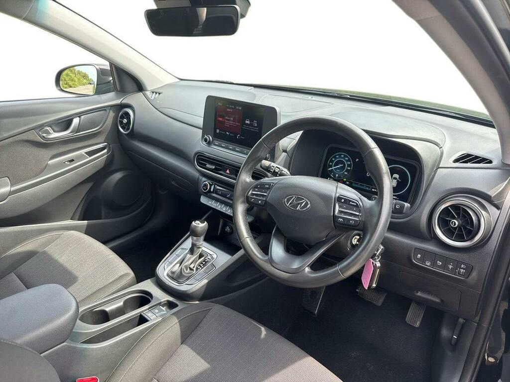 Hyundai Kona 1.6 H Gdi Se Connect Suv Hybrid Dct Eur Black #6