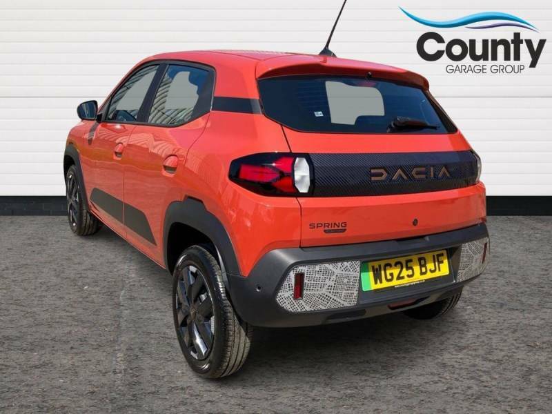 Dacia Spring 27Kwh Extreme 65 48Kw - 2025 25 WG25BJF Red #2