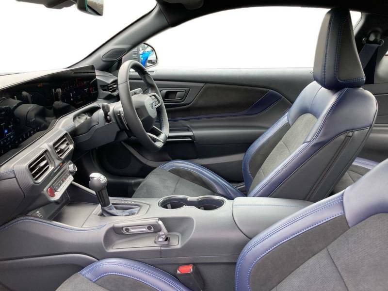 Ford Mustang 5.0 V8 Dark Horse Black #3