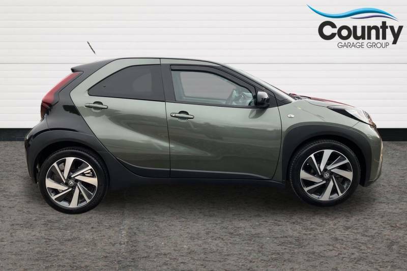 Toyota Aygo X 1.0 Vvt-i Edge Green #5
