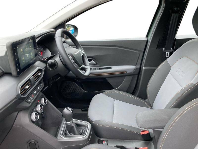 Dacia Sandero Stepway 1.0 Tce Extreme Cvt Green #3