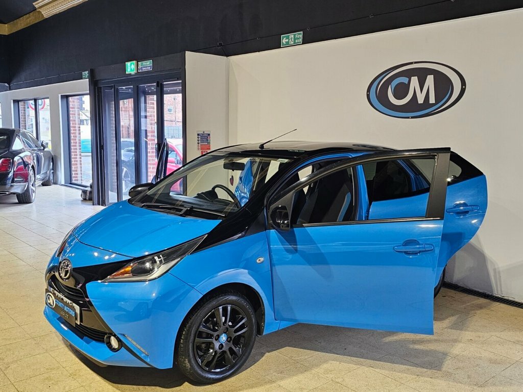 Toyota Aygo 1L X-cite YA16YLL Blue #6