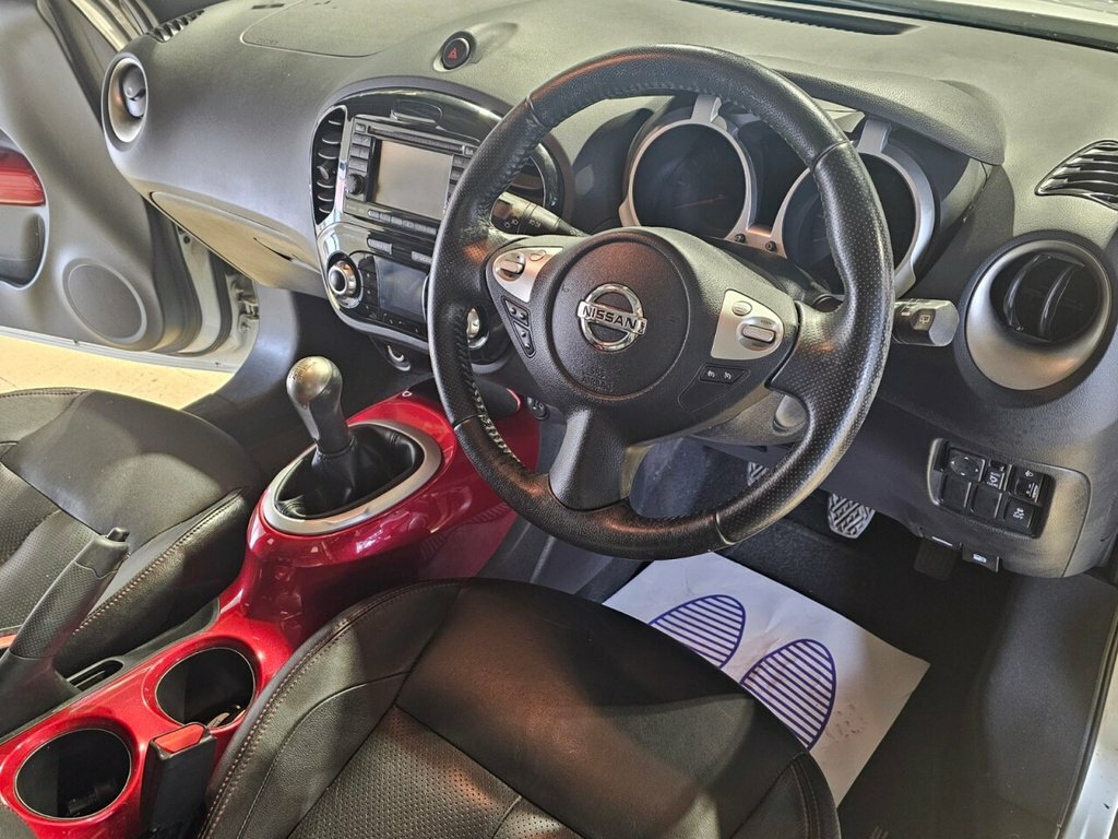 Nissan Juke Suv 1.5 Dci 8V Tekna Euro 5 Ss 201212 White #16