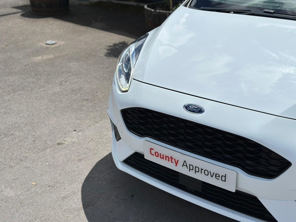 Ford Fiesta Tdci St-line WG18BSX White #6