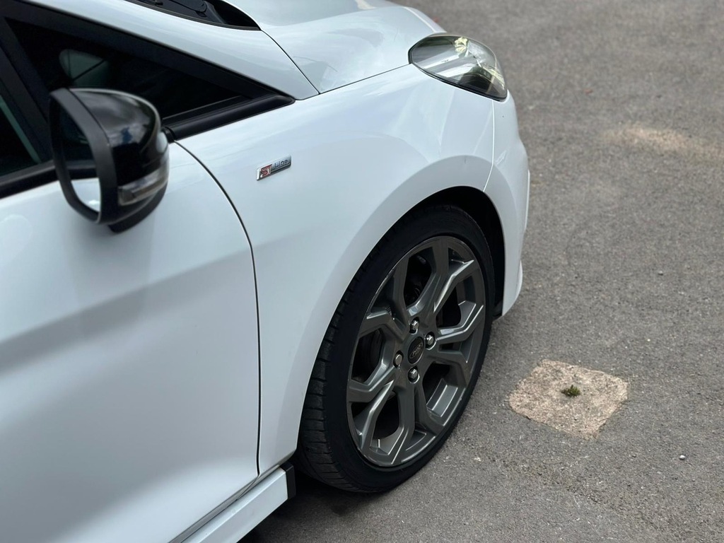 Ford Fiesta Tdci St-line WG18BSX White #5