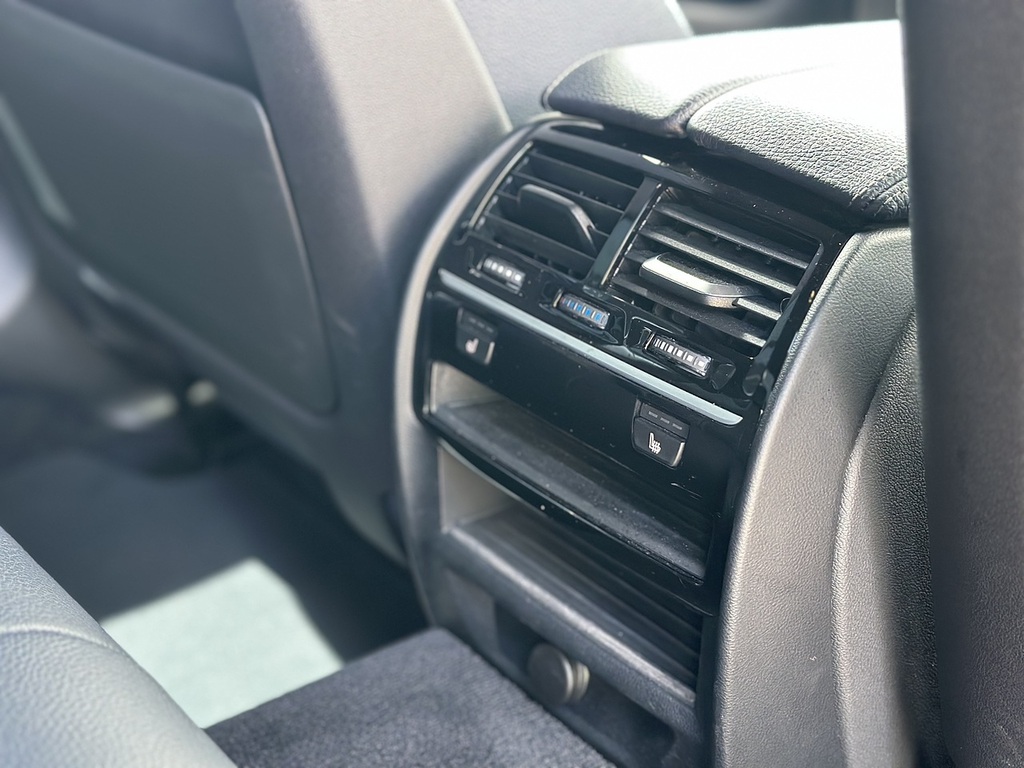BMW 5 Series 530I M Sport Blue #6