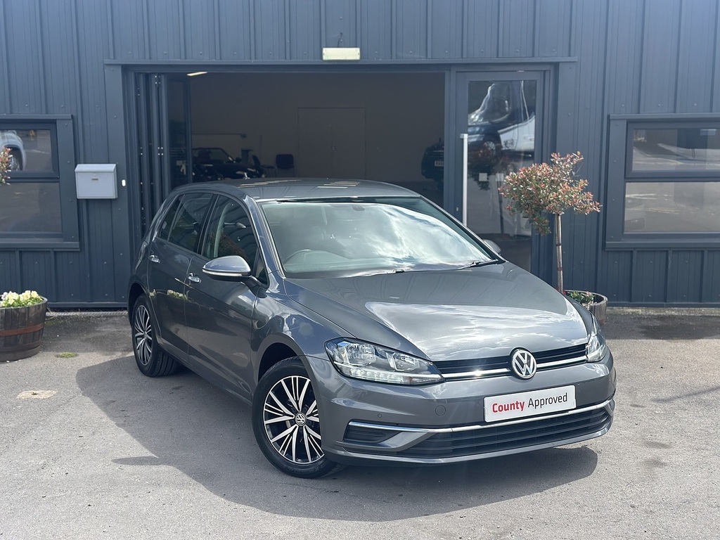Volkswagen Golf Tsi Se Nav FG18UVH Grey