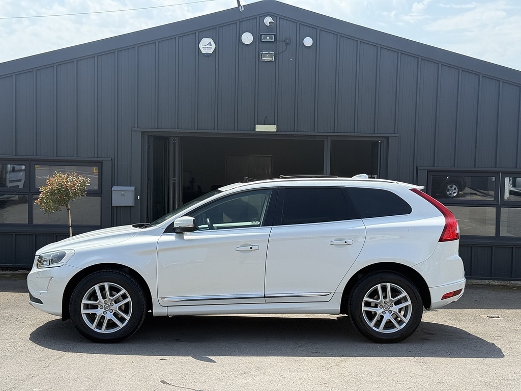 Volvo XC60 Diesel Blue #16