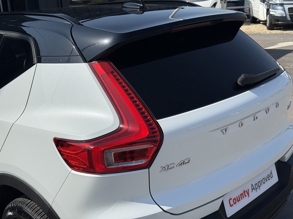 Volvo XC40 Estate Grey #23