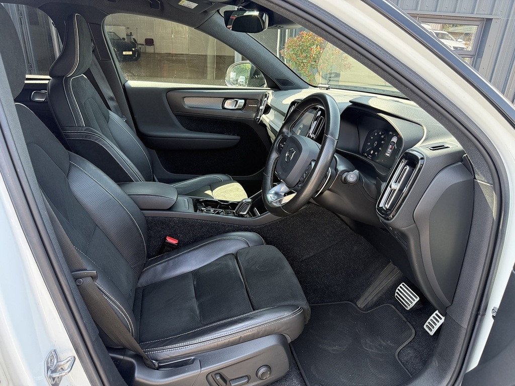 Volvo XC40 Estate Grey #14