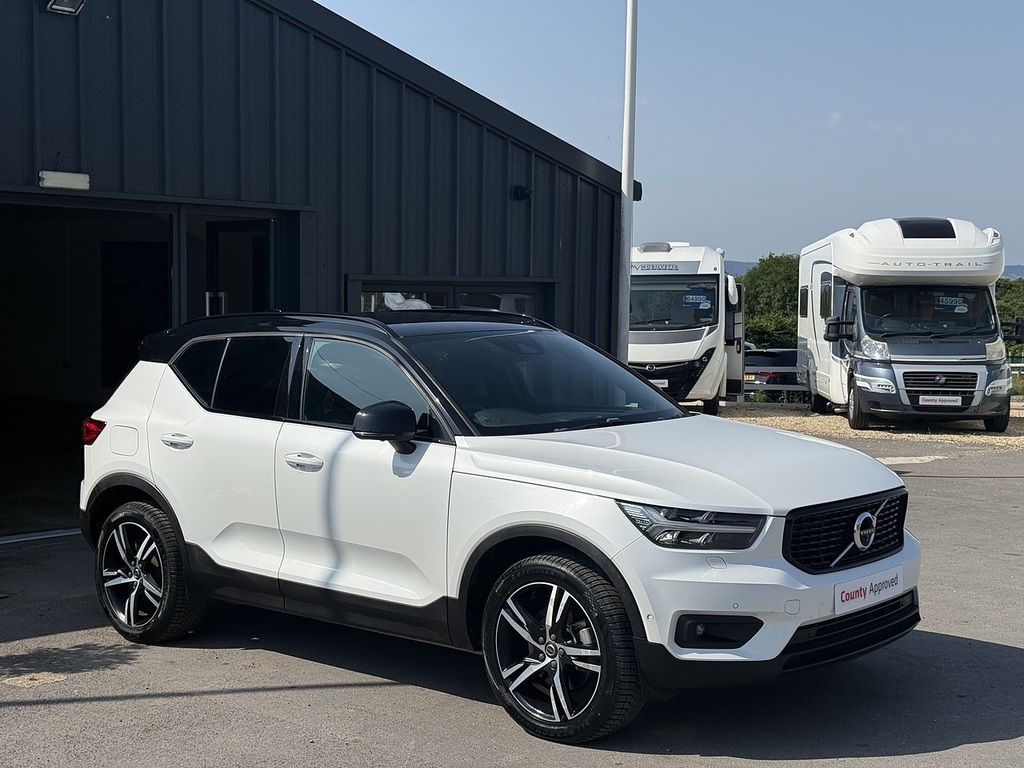 Volvo XC40 Estate Grey #9