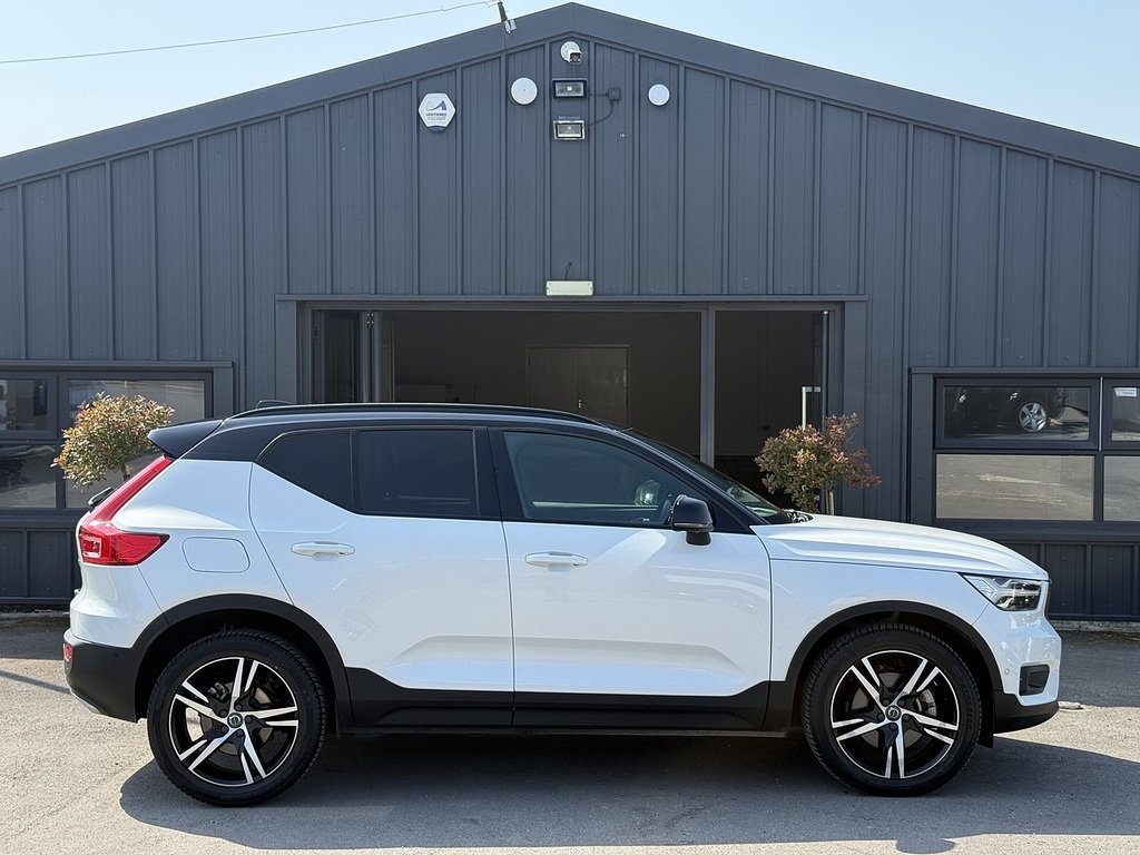 Volvo XC40 Estate Grey #15