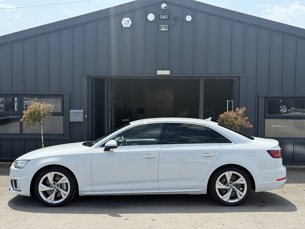 Audi A4 2.9 L Rs 4 Vorsprung Tfsi Quattro 4Wd  #15