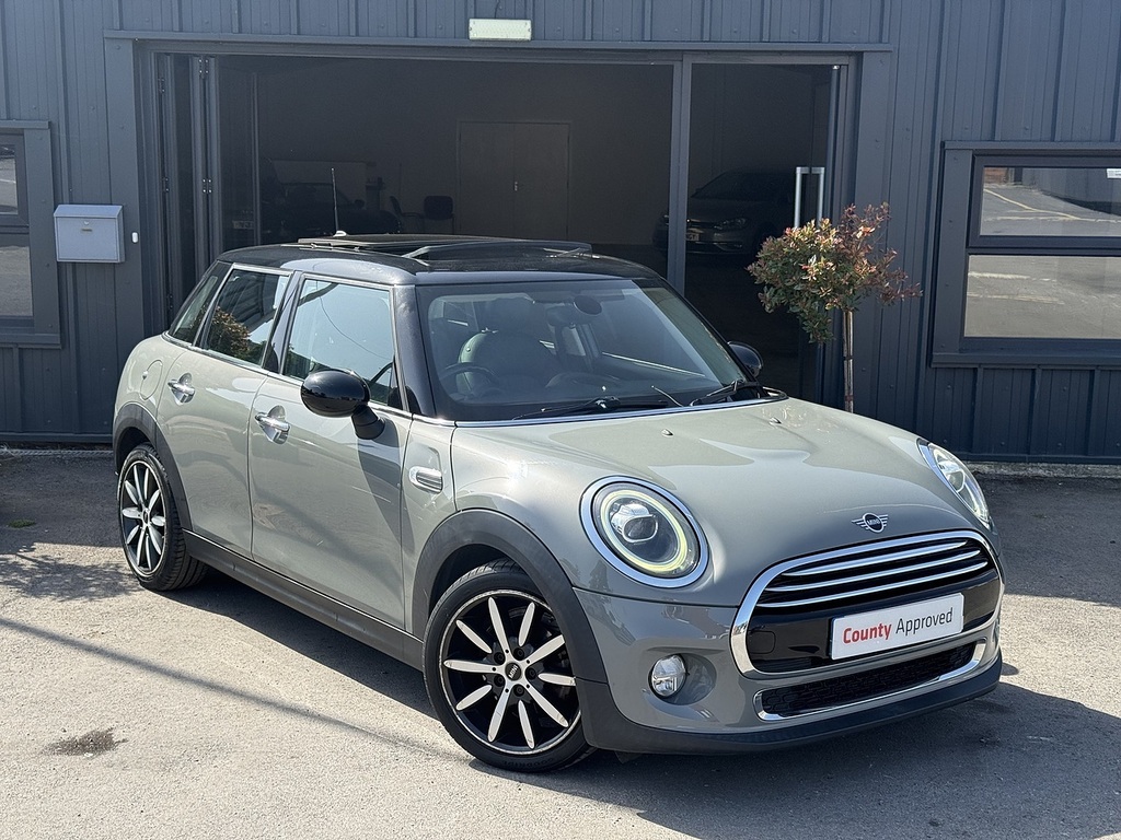 Mini Hatch Cooper Exclusive Grey