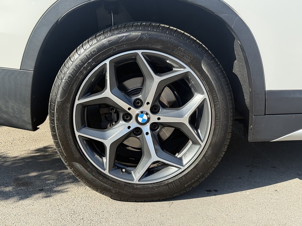 BMW X1 Xdrive23i M Sport White #11