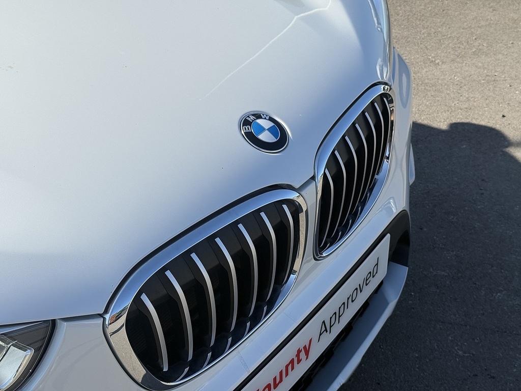 BMW X1 Xdrive23i M Sport White #8