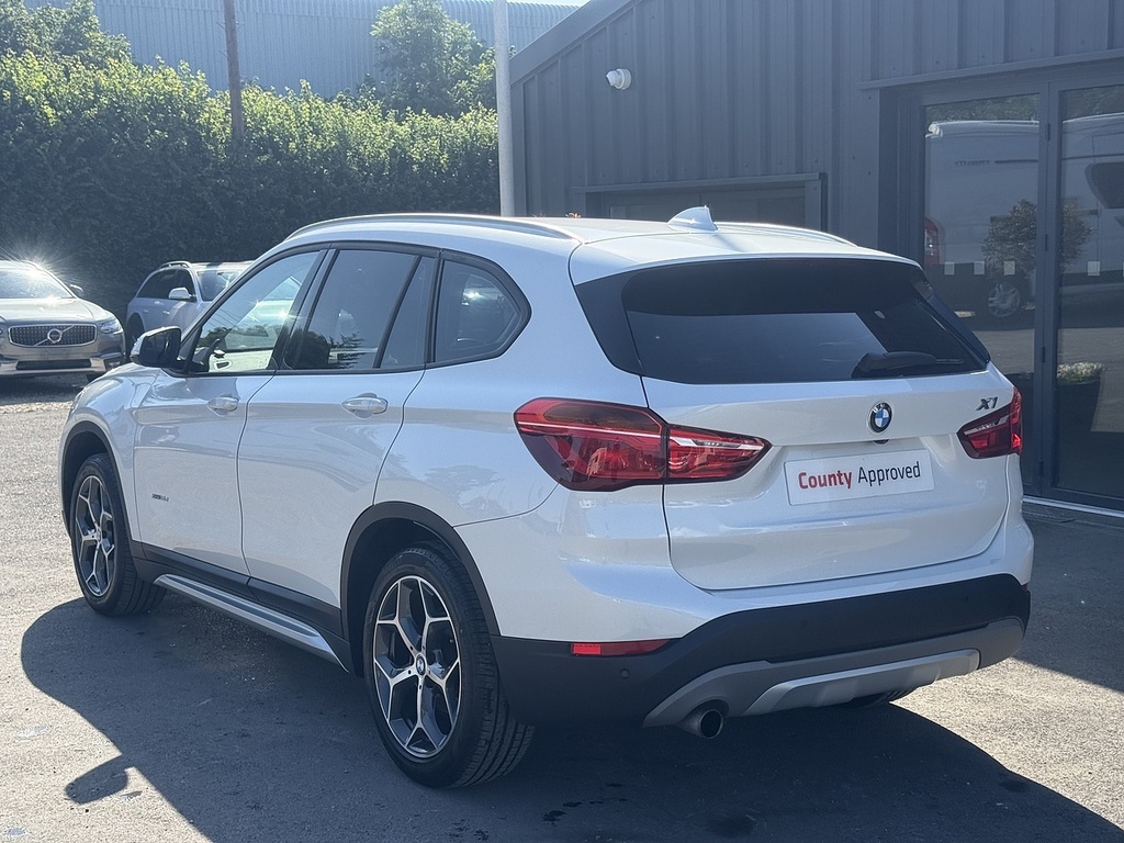 BMW X1 Xdrive23i M Sport White #17
