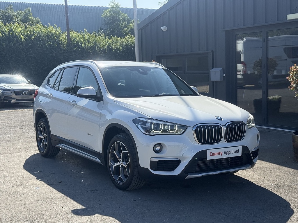 BMW X1 Xdrive23i M Sport White #19