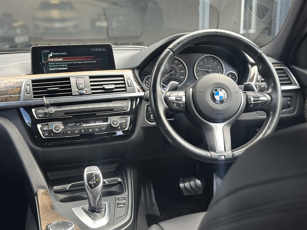 BMW 3 Series M Sport Touring White #3