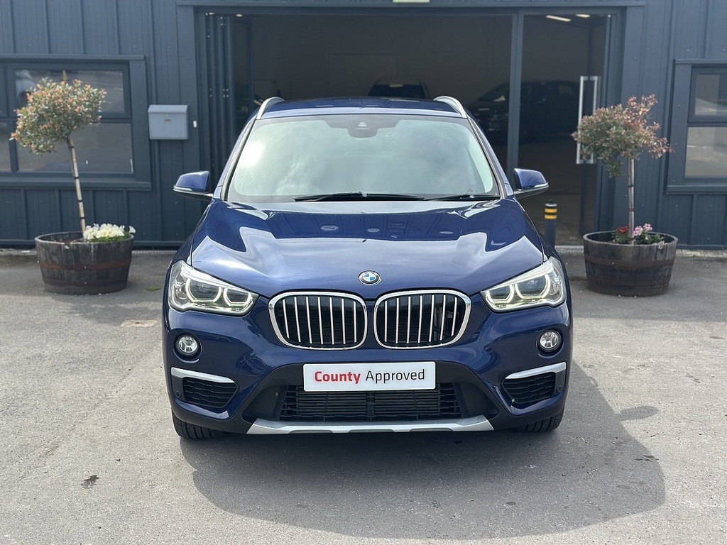 BMW X1 Xdrive18d M Sport Blue #2