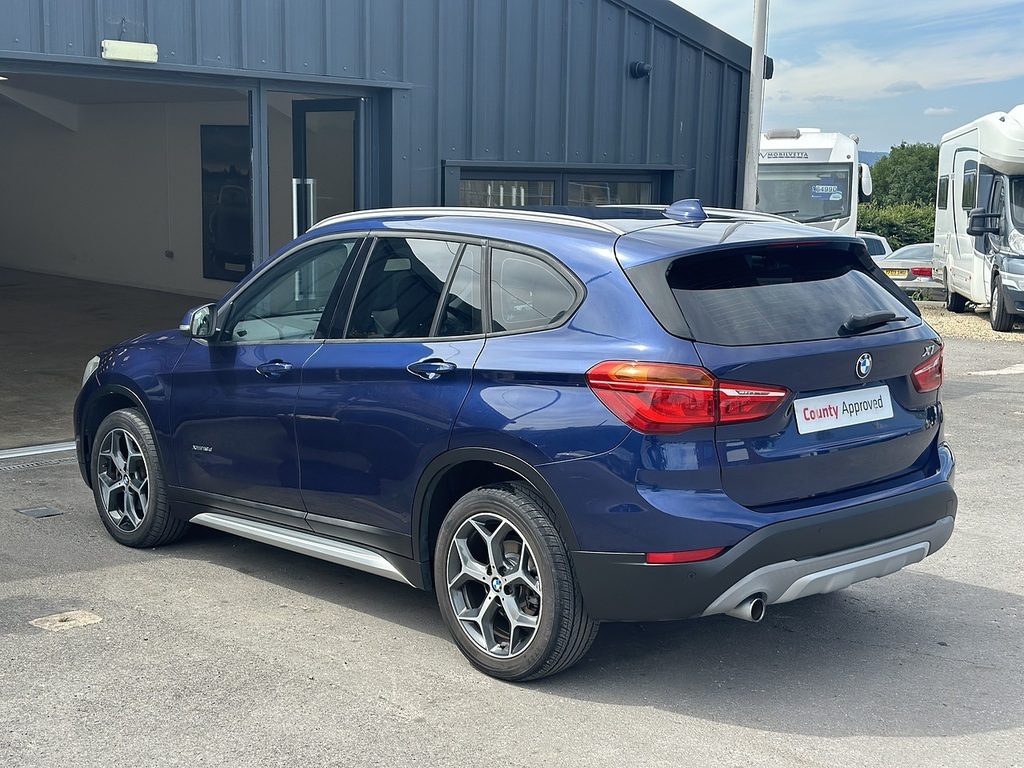 BMW X1 Xdrive18d M Sport Blue #4